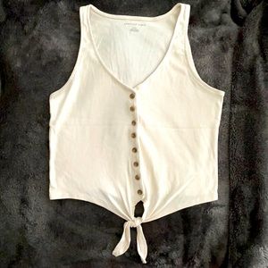 American Eagle top. Size small. Ivory/beige color.